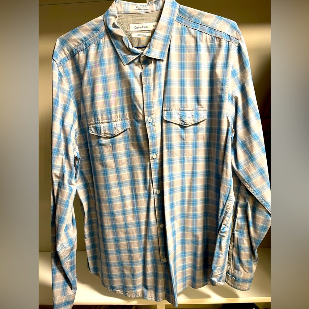 Calvin Klein Men’s Button-Up